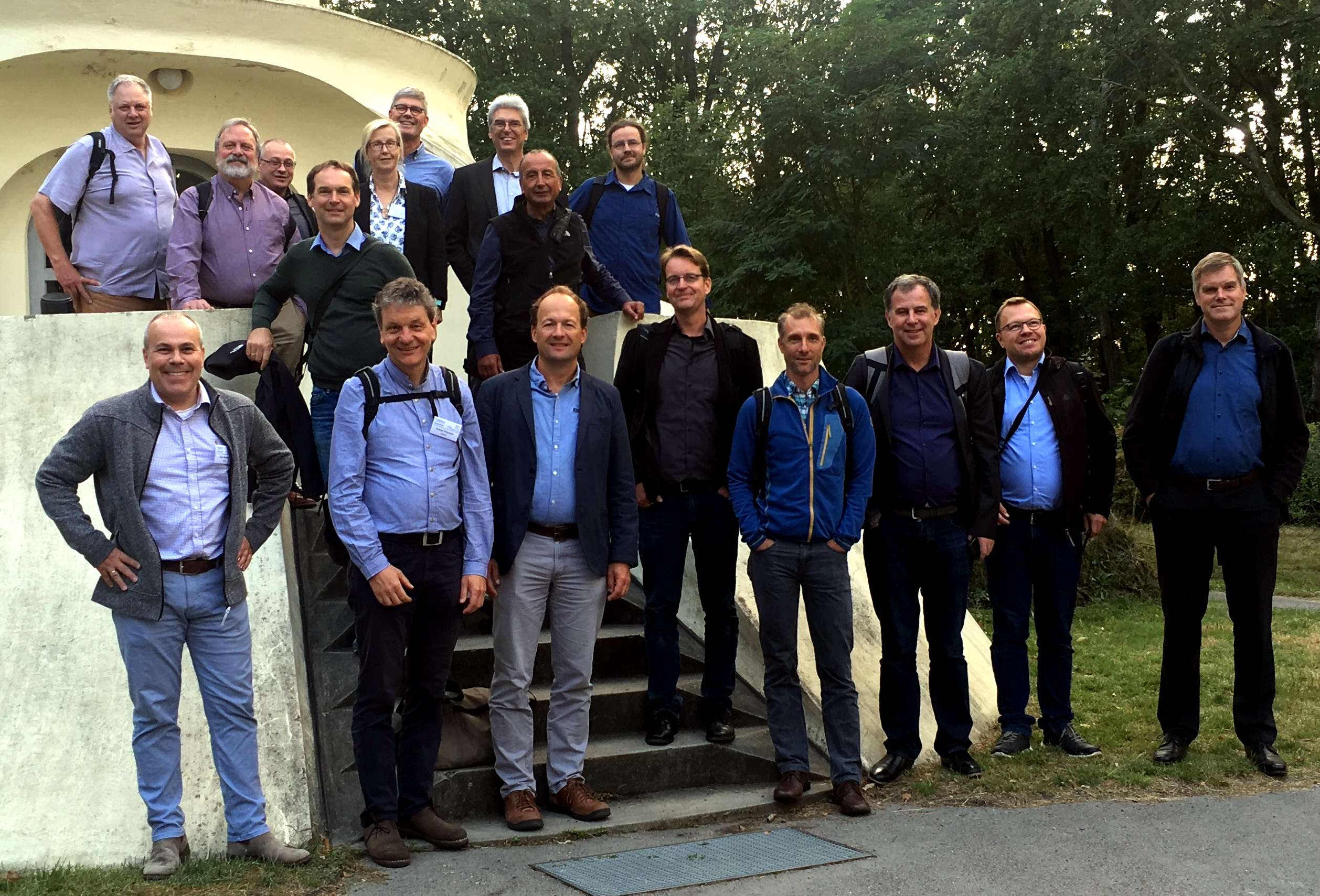 The Advisory Board and the Scientific Steering Committee  in front of the Einstein Tower (2019); in the back from left: Hank Loescher, Rick Hooper, Erik Borg, Alexander Knohl, Jaana Bäck, Thomas Pütz, Harry Vereecken, Dani Or, Martin Schrön; in front from left: Ingo Heinrich, Eckart Priesack, Harald Kunstmann, Heye Bogena, Ralf Kiese, Peter Dietrich, Matthias Mauder, Remko Uijenhoet